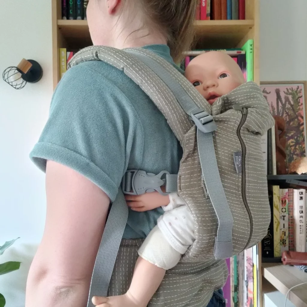 Position dorsale porte-bébé one Love&Carry