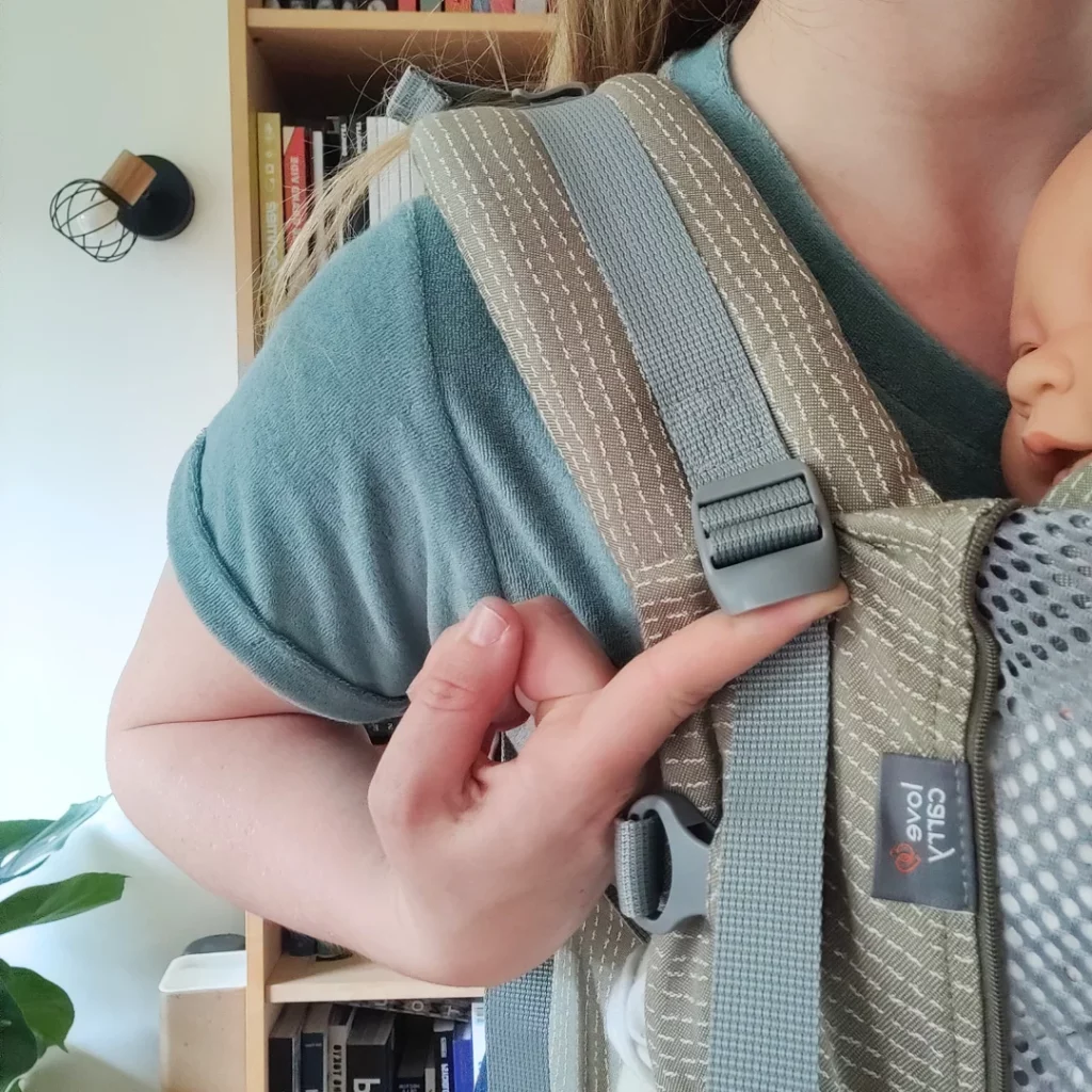 Réglage hauteur porte-bébé one Love&Carry